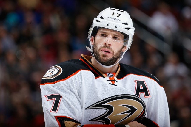 Ryan-Kesler-Anahiem-Ducks-featured-640x427
