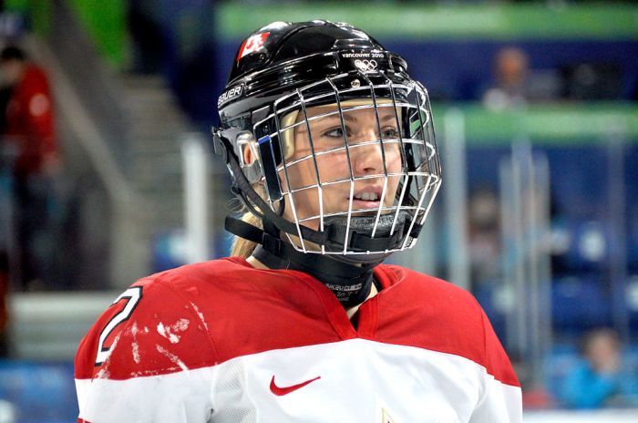 1024px-Meghan_Agosta